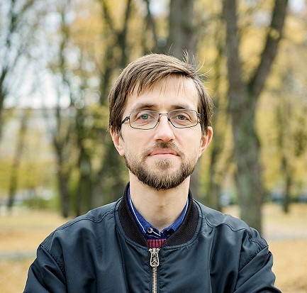 Latvijas Ornitoloģijas biedrības valdes priekšsēdētāja Viestura Ķerus portreta foto.